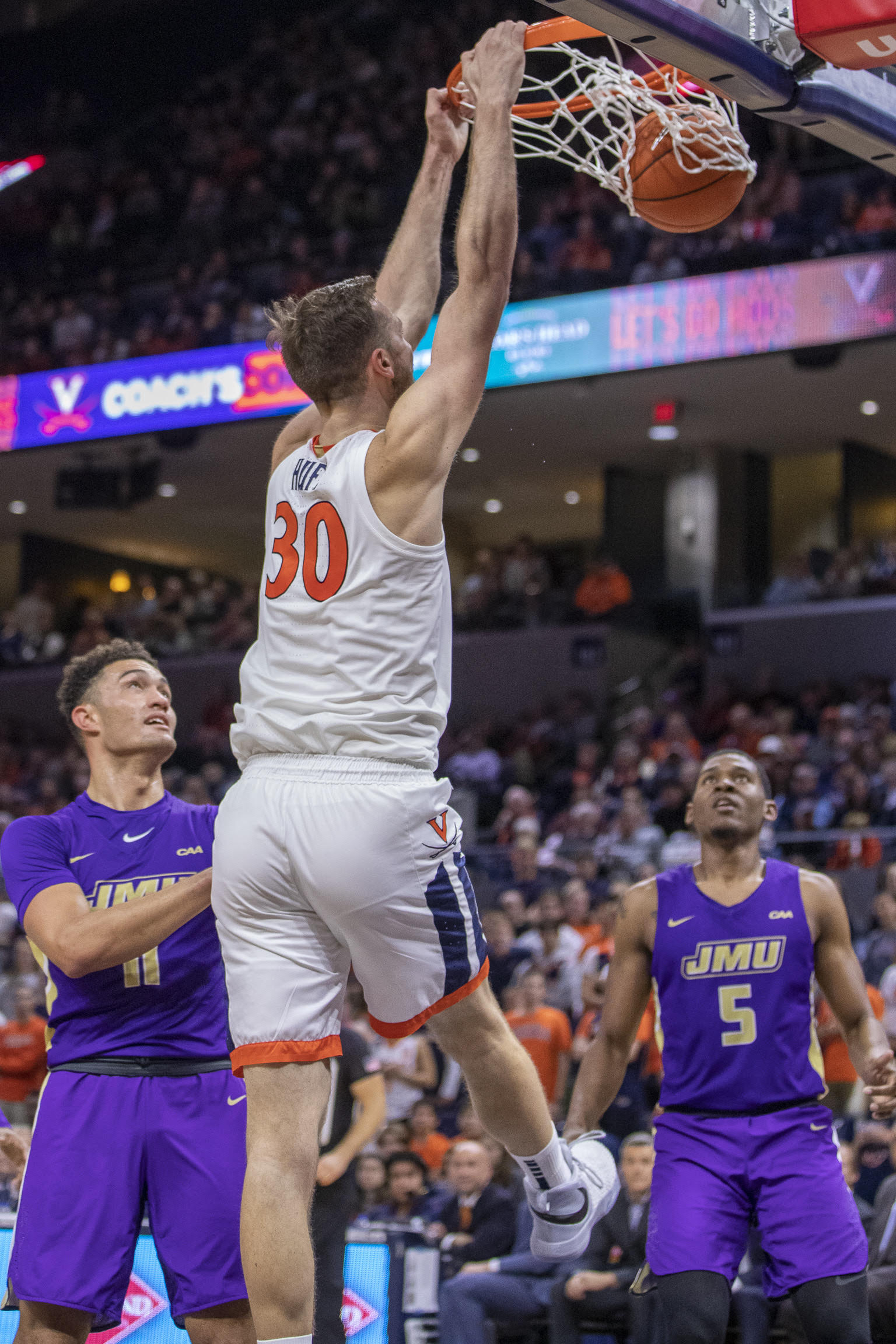 Jay Huff Grows His Game And His Stats As Wahoos Wallop Columbia Jerry