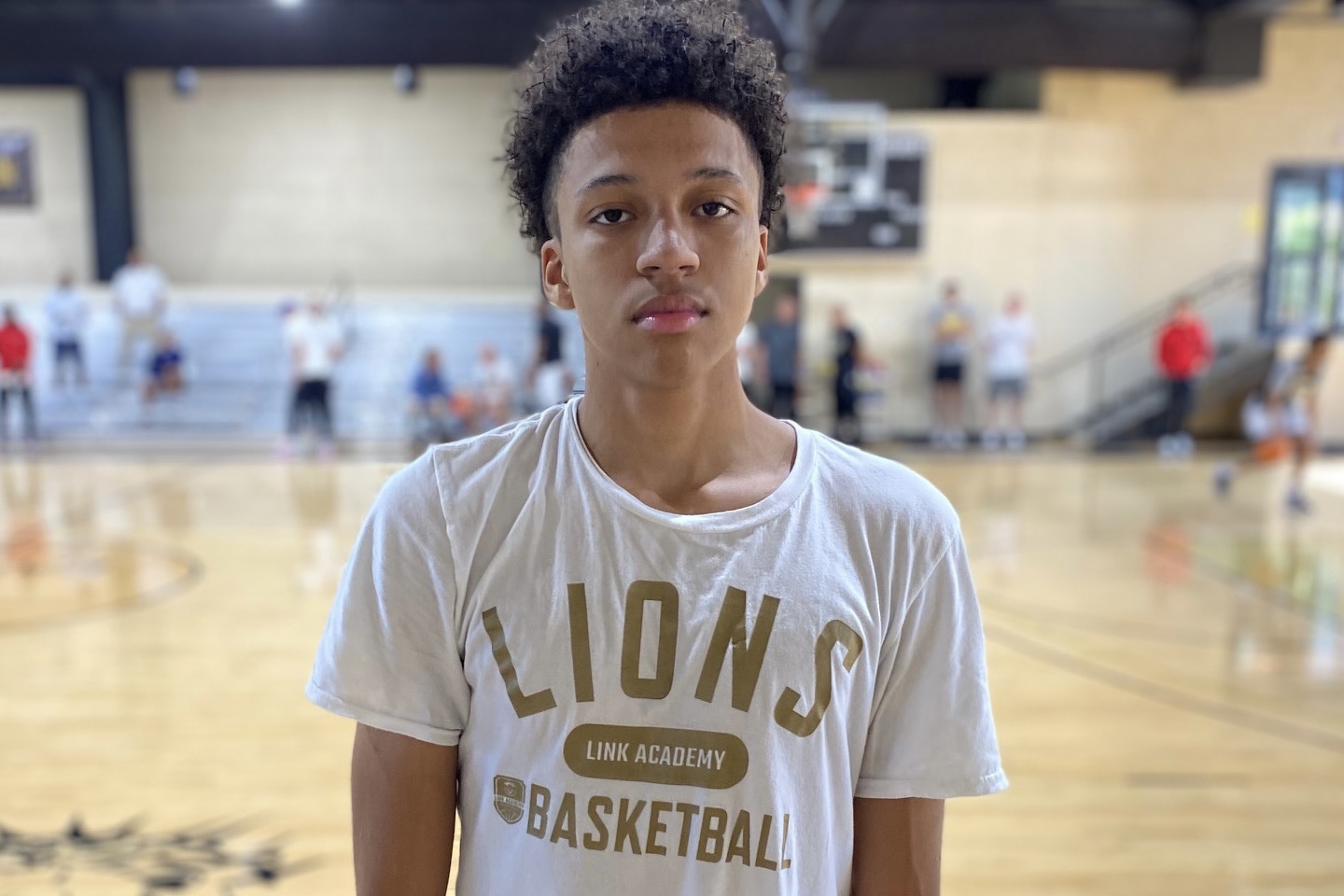Virginia offers Carr, another guard from recruiting class of 2023