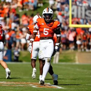 Kam Robinson